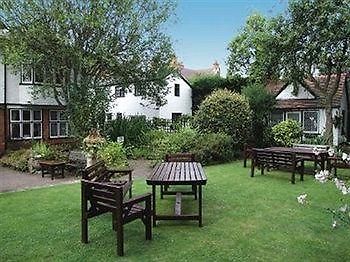 The Tudor Court Hotel Solihull Dış mekan fotoğraf